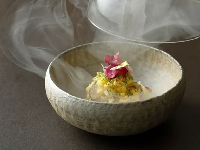 燻製の香りも芳ばしい、大人の『瞬間燻製ポテトサラダ』