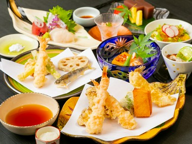 上品な揚げたての天ぷらをコースで堪能『天ぷらコース』
