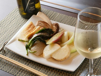 お客さまのほとんどがご注文。そのおいしさが自慢の『焼き野菜』