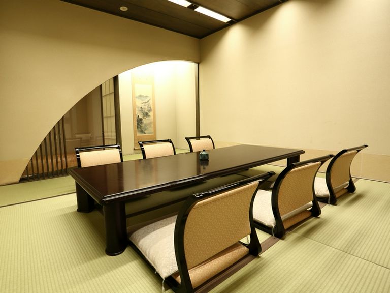 新たに家族の絆が生まれる良き日を彩る、趣向を凝らした会席料理