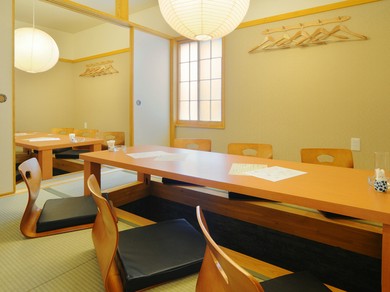 各種ご宴会でもご利用可能!!個室(掘りごたつ)もございます
