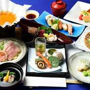 法事や、お祝いなどに、旬の食材を用いた職人による本格会席コース