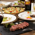 5名様以上でピザ2枚♪４名様以下は、ピザをハーフ＆ハーフで必ず２種類！飲み放題は80種がたっぷり2.5時間