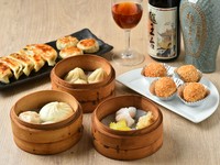 羽龍の人気点心食べ放題コースです。
コース料理6品に点心食べ放題・飲み放題が付いたお得なコースです。
