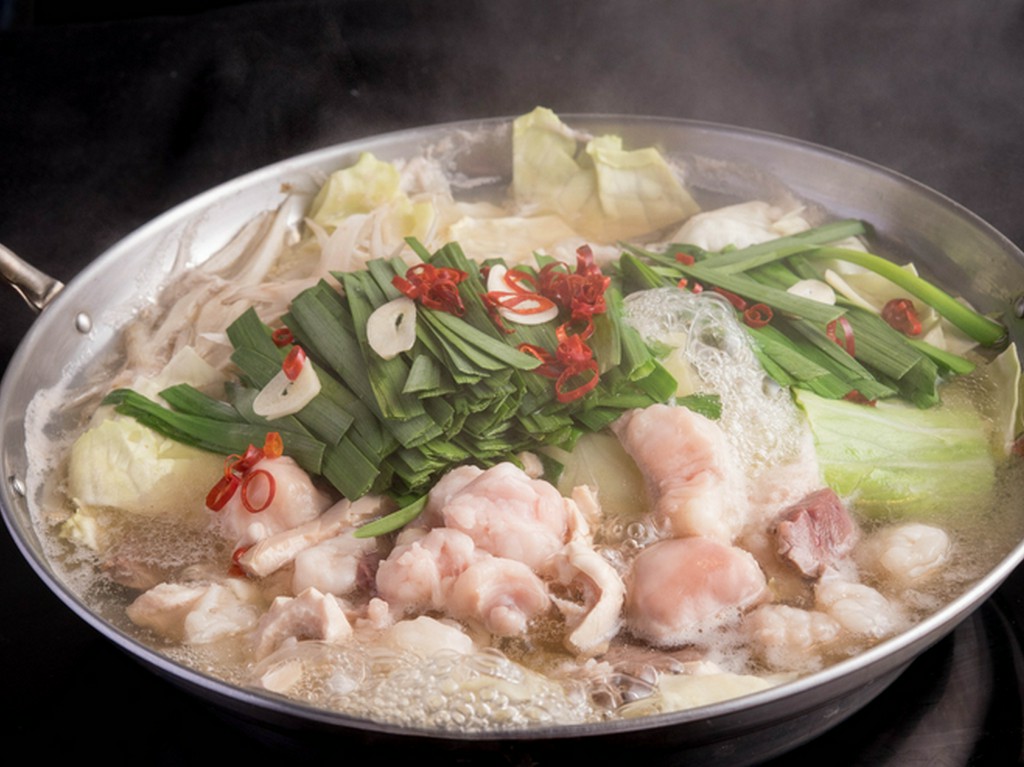 ぷりっぷりのホルモンの旨みたっぷり、自慢の出汁の『もつ鍋』