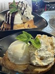 ・フレンチトーストonアイス　～カナダ産メープルシロップ～
・フレンチトーストonアイス　～チョコレートソース～
・フレンチトーストonアイス　～自家製ラムレーズン～（ラム酒使用、アルコール入り）