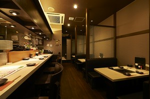 0006112051U1.jpg