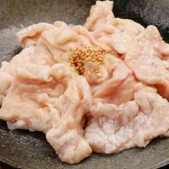 先代からの伝統メニュー『塩ホルモン』