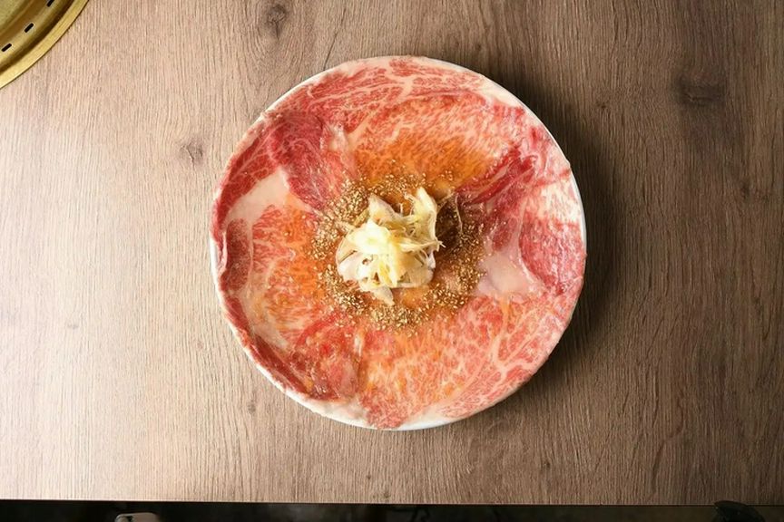 【特選】鳳来牛 サーロインのレア ロゼ　Lサイズ