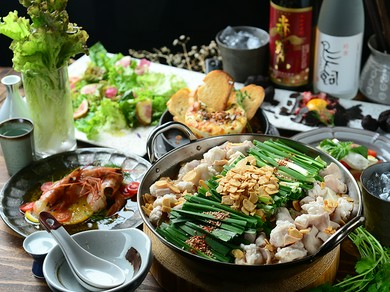冬季限定のもつ鍋や牛すきコースも◎飲み放題180分付でお得！