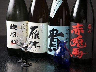 山口の美味しい地酒を取り揃えております