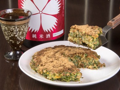 全国各地の純米酒を厳選し、毎回違う銘柄を仕入れて