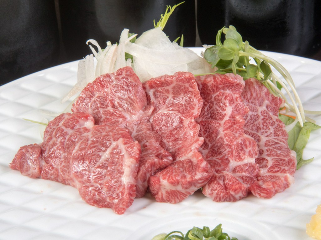 馬刺し