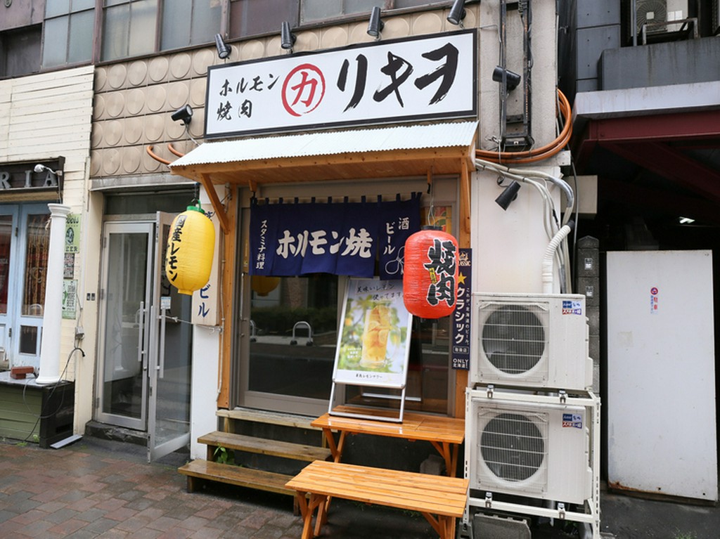 オープンなつくりの入りやすいお店