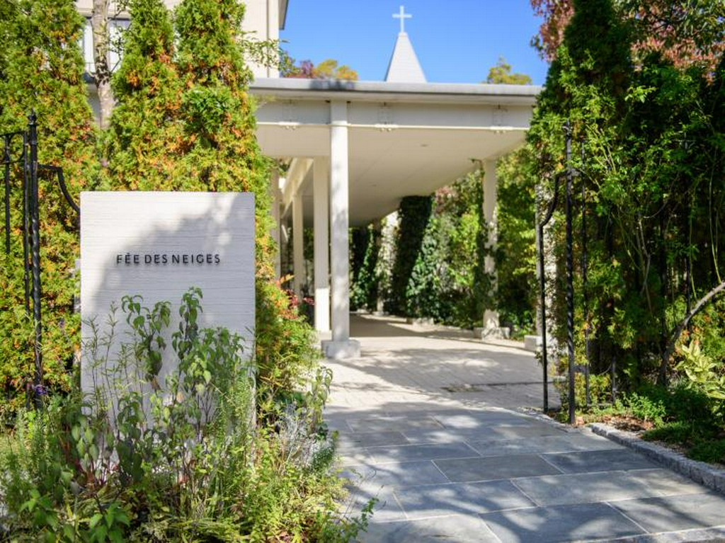 結婚式場ラ・メゾン・ド・ブランシュ内に佇む、気軽なレストラン