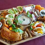 通常の惣菜オードブルをグレードアップ
本日のおすすめのお肉料理が入ります。
一番人気！