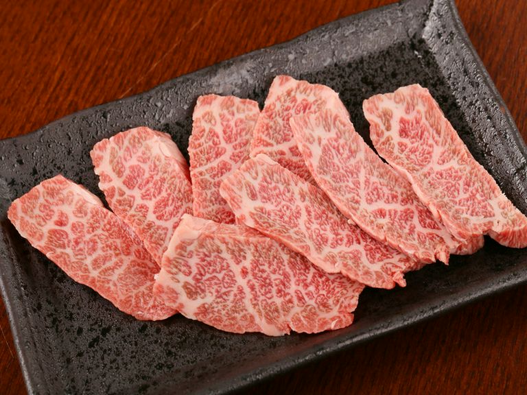 3店舗一括で仕入れるため、より良質な肉の提供も可能に