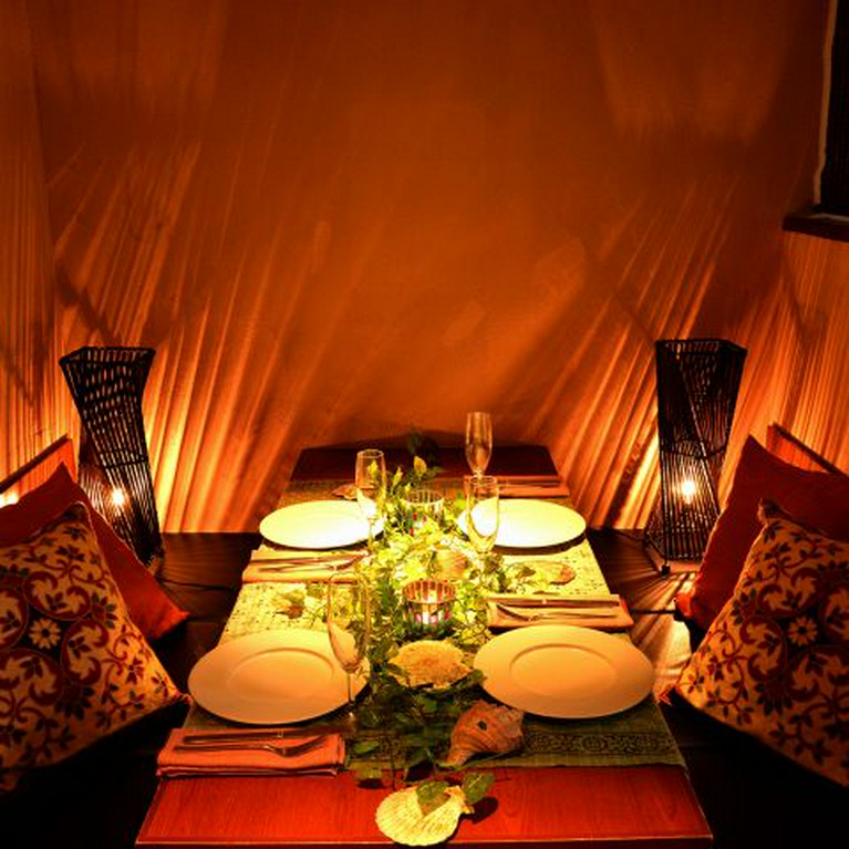 駅からすぐ!!　雰囲気バツグンの店内はプライベートな飲み会に