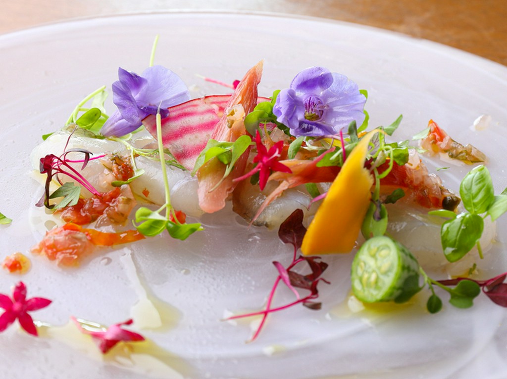 鮮魚のカルパッチョ