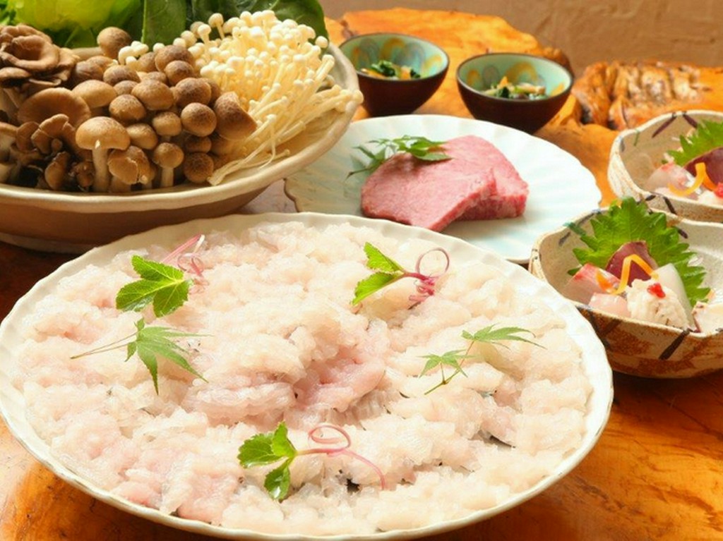 【夏季限定】山の恵みと海の幸を同時に堪能、全5品が味わえる魅惑のコース『熊野牛と鱧すきのコース』