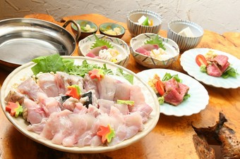 【冬季限定】てっちり・お肉コース　冬の味覚「ふぐのてっちり」と熊野牛を贅沢にお楽しみいただけます。