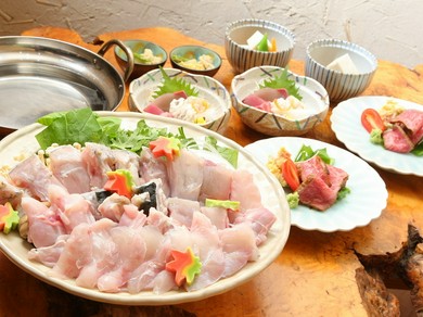 【冬季限定】てっちり・お肉コース 冬の味覚「ふぐのてっちり」と熊野牛を贅沢にお楽しみいただけます。