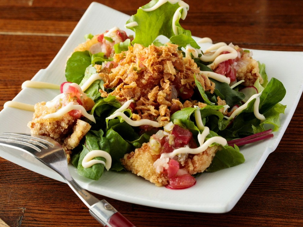 チキンサルササラダ