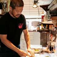 セルフサービス形式のお店なので、自由に過ごしていただきたいです。お好きな時に来店していただき、楽しく過ごしていただけるようにあらゆる面でさりげなくフォローしています。