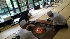 地元鮎を心から堪能して頂く鮎づくし。期間はその年により変わります。お問合せ下さいませ。