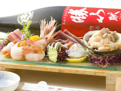 刺身盛り合わせ