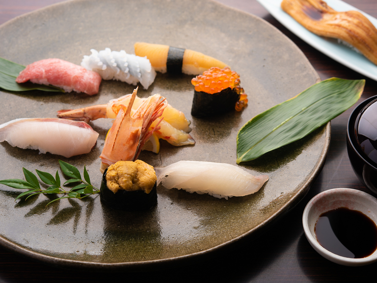 Seasonal ingredients nigiri sushi Shittoya in Matsubara/Fujiidera