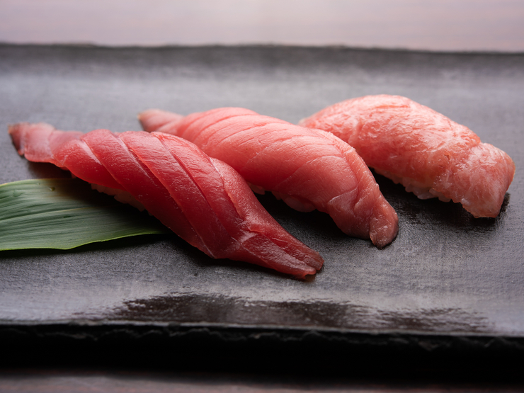 Seasonal ingredients nigiri sushi Shittoya in Matsubara/Fujiidera