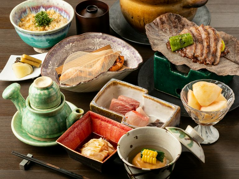和食の基本を忠実に再現。コース料理は接待利用にも