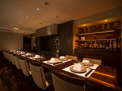 予約必須。特別な日のデートでは、ぜひとも訪れたい