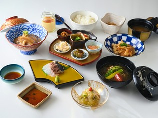 旬魚介を中心とした逸品食材で織りなす『季節のお手軽コース』