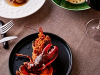 1頭から2キロしか取れない、お肉の中でも最もやわらかくコクがあるお肉を楽しめるコース