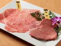 ヒレ
炙りサーロイン