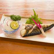 塩サバ炙り焼き