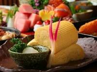 自信をもっておすすめ。旬の素材をふんだんに使った、彩鮮やかな手作りの創作料理をご用意しております♪