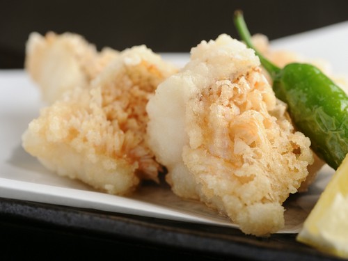 サクサクに揚げた『甘ダイ松笠揚げ』