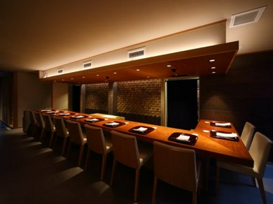 柔らかな光に包まれ、ゆったりと落ち着ける和モダンの佇まい