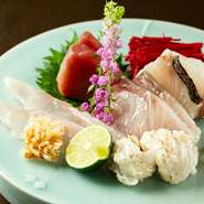 話題の「熟成刺身」と「朝獲れの鮮魚」の食べ比べも！