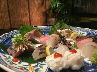 舞鶴でその日の朝に獲れた魚を味わえる『お造り盛り合わせ』