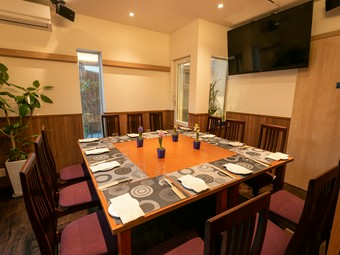 「口コミNo.1レストラン」、庭の見える個室でハレの日を祝う