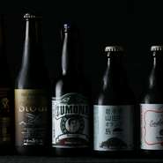 岩手の地ビールが味わえるのも魅力。「ズモナビール」「金色堂ゴールデンエール」など、さまざまな味を飲み比べてみてはいかが。復興支援に繋がる「山田町オランダ島ビール」は、1本あたり10円の寄付ができます。