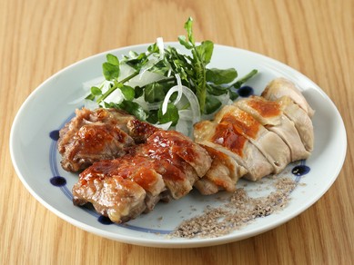 コクがあってジューシー『ホロホロ鳥のモモとムネ焼き盛合せ』（現在入荷していません）