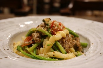 シェフの華麗な手仕事にワクワクさせられる『自家製　手打ちパスタ』