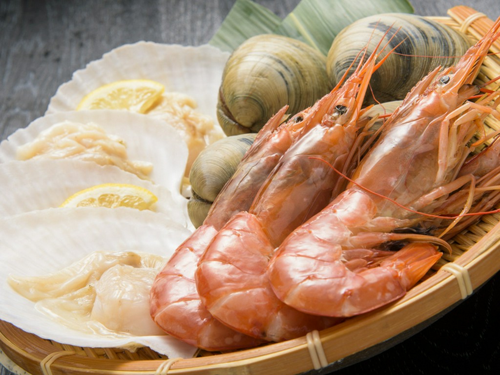 海の幸をコンロで香ばしく焼き上げる『浜焼セット』