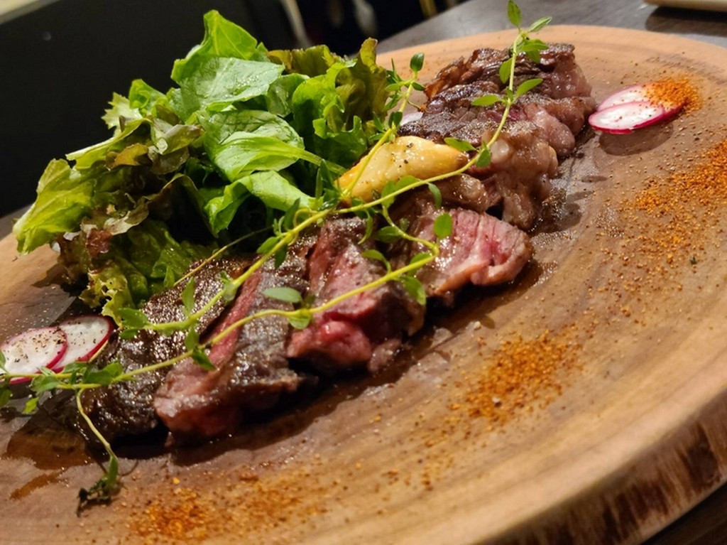 牛ハラミのレアソテー