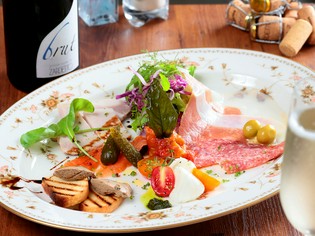 地の物を積極的に使用することで安心とおいしさを提供				